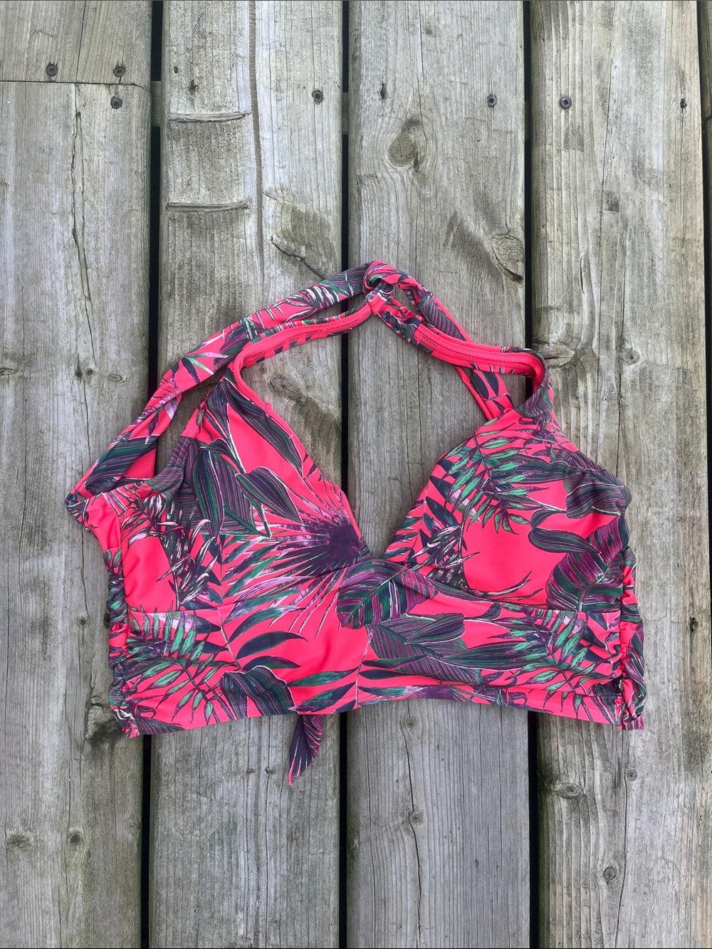 NWT La Vie En Rose Pink Tropical Halter Bikini Top Medium